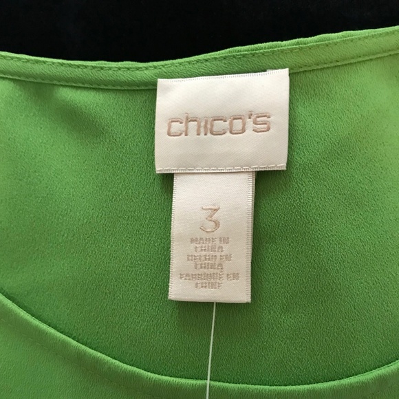 🍀 CHICO Chive Green Blouse - NWT - Picture 4 of 7